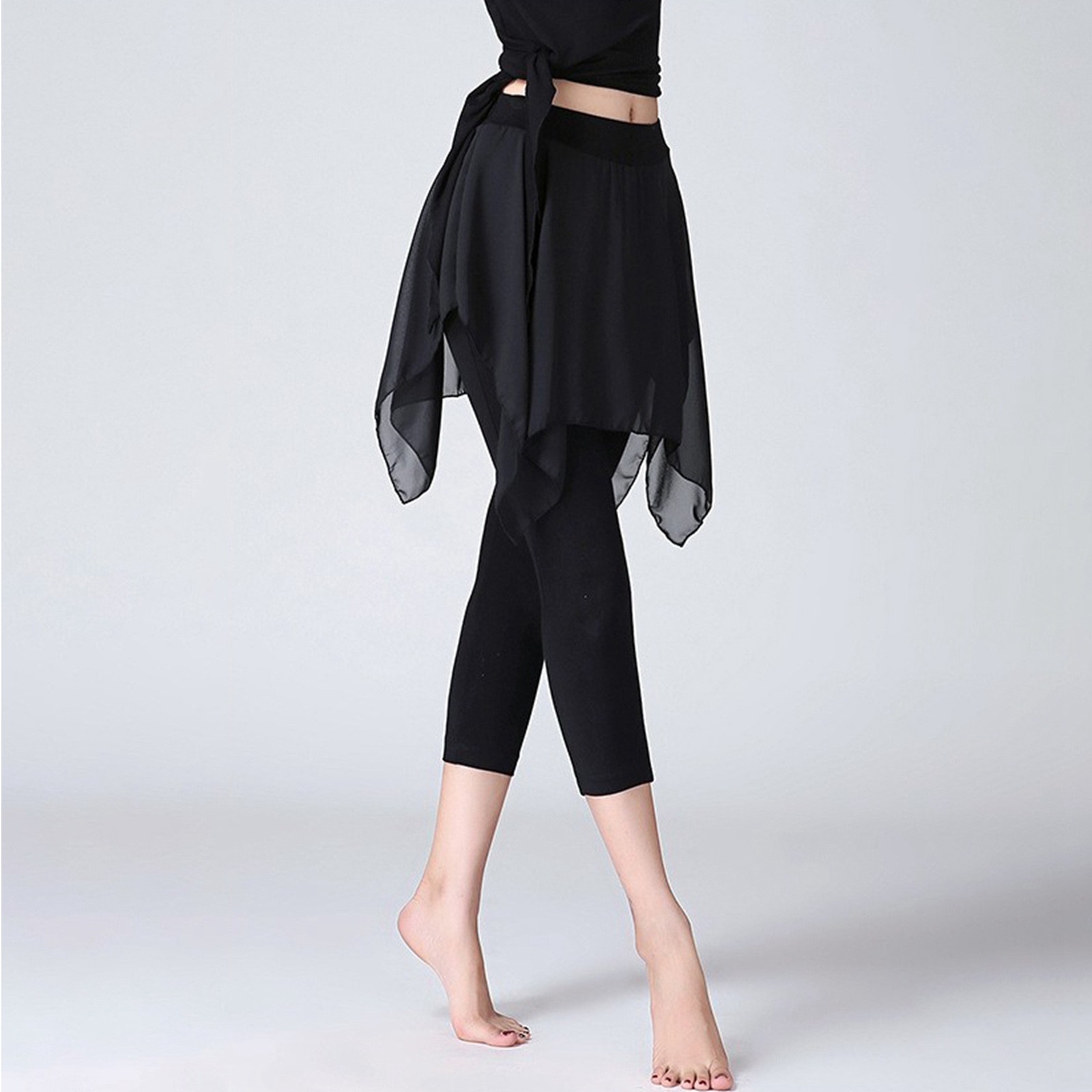 thumbnail image 2 of Pantalones de baile latino de color liso para mujer, leggings cortos de ballet y aeróbic., 2 of 7
